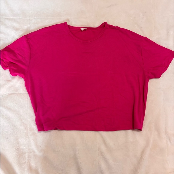 Aritzia Tops - Aritzia Bright Pink Cropped Boxy Tee